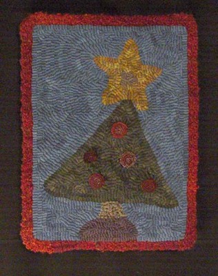 christmas tree rug 001 lr